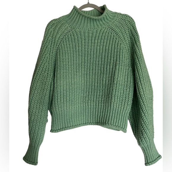 LIKE NEW H&M Mint Green Chunky Knit Sweater - Picture 3 of 9